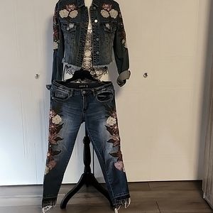 Jeans Jacket and pants 👖 size 27